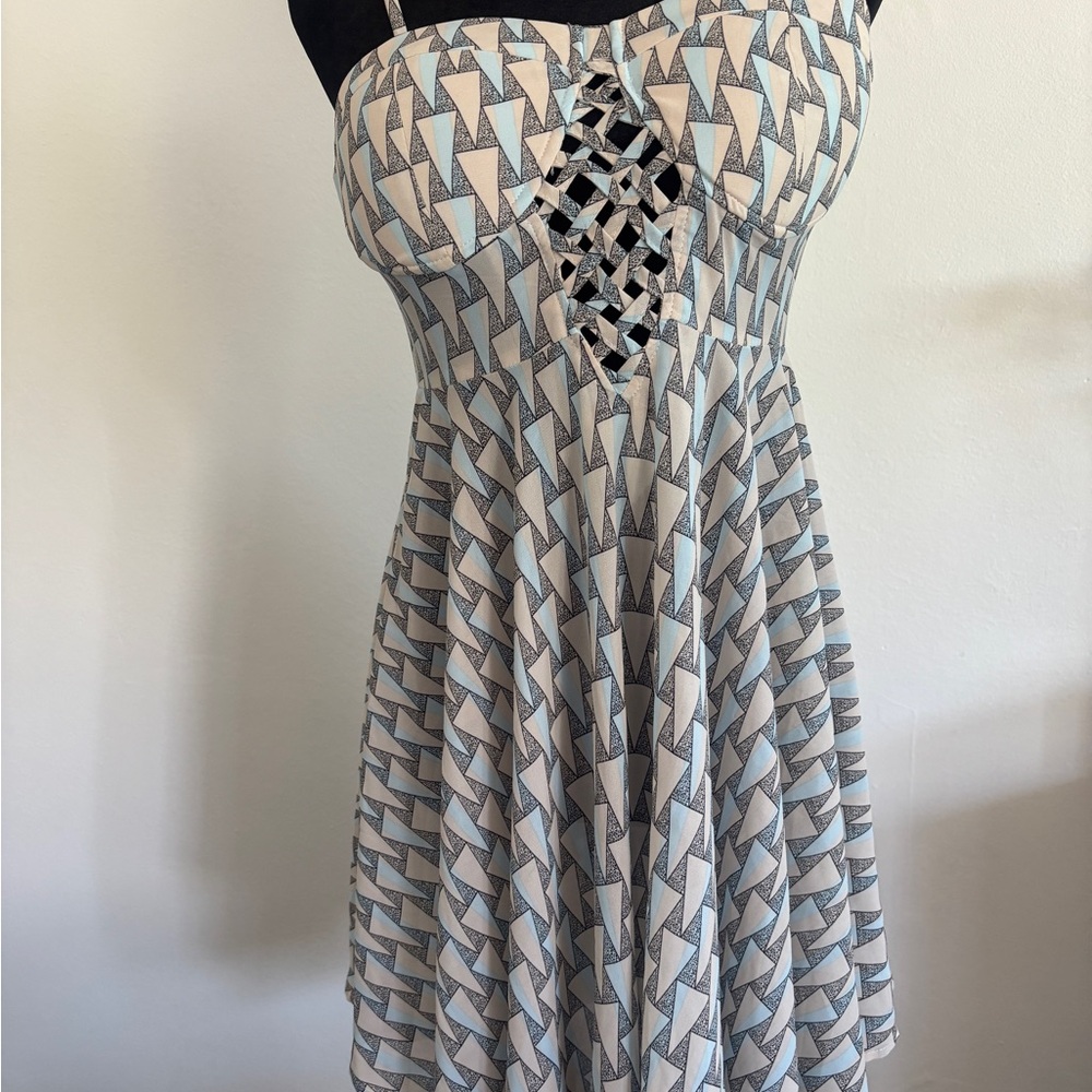 Elegant Geometric Patterned Dress